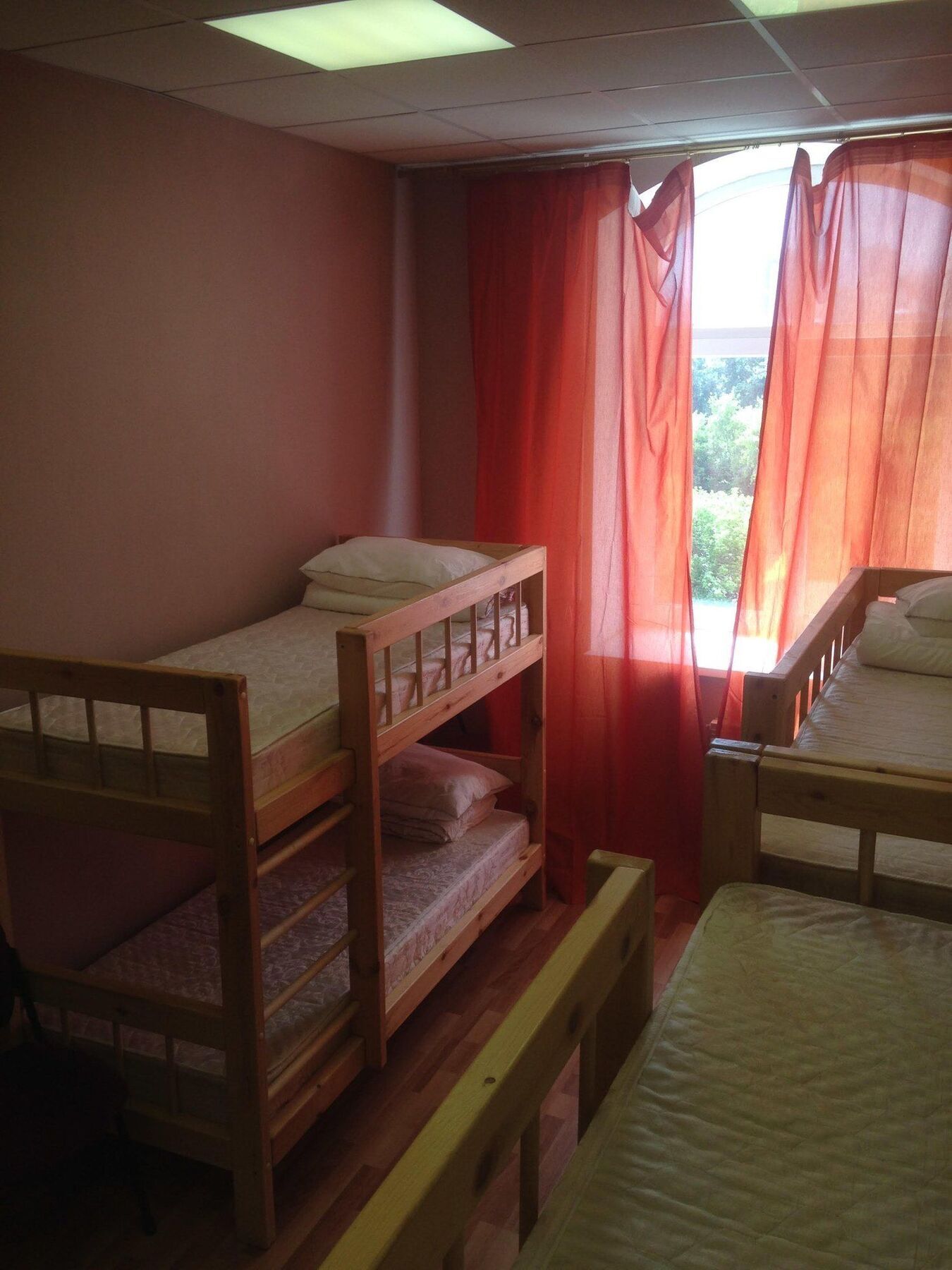 Red Star Hostel Екатеринбург Екстериор снимка